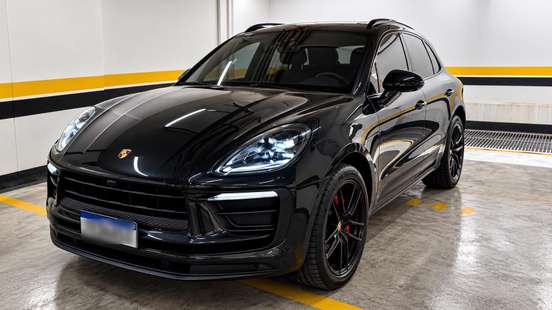 PORSCHE-MACAN-2025