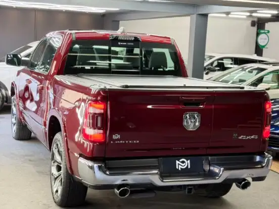 RAM-1500-5.7 V8 GASOLINA LIMITED CD 4X4 AUTOMÁTICO RAM-1500-2023