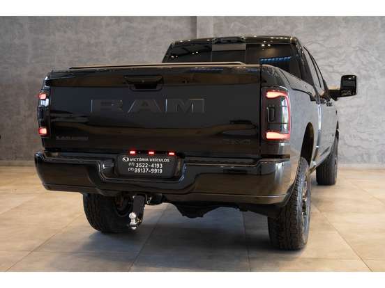 RAM-2500-6.7 I6 TURBO DIESEL LARAMIE CD 4X4 AUTOMÁTICO RAM-2500-2023