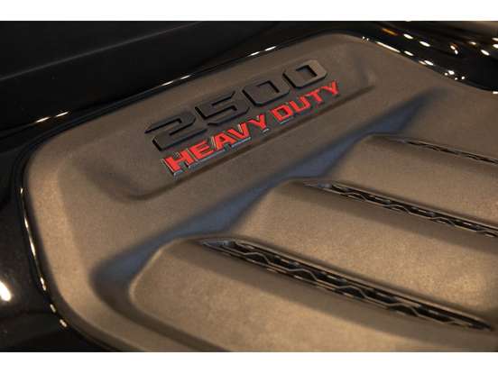 RAM-2500-6.7 I6 TURBO DIESEL LARAMIE CD 4X4 AUTOMÁTICO RAM-2500-2023