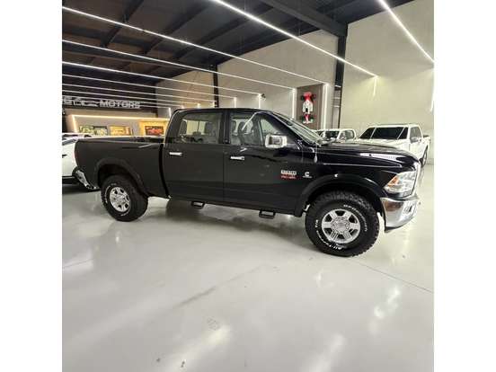 RAM-2500-6.7 LARAMIE 4X4 CD I6 TURBO DIESEL 4P AUTOMÁTICO RAM-2500-2012