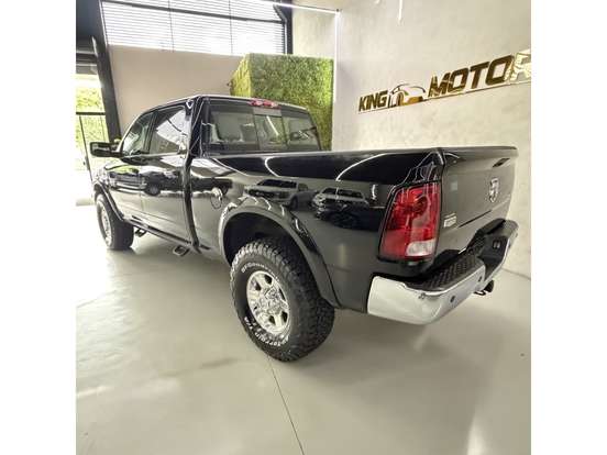 RAM-2500-6.7 LARAMIE 4X4 CD I6 TURBO DIESEL 4P AUTOMÁTICO RAM-2500-2012