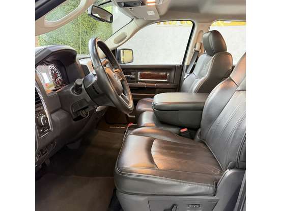 RAM-2500-6.7 LARAMIE 4X4 CD I6 TURBO DIESEL 4P AUTOMÁTICO RAM-2500-2012