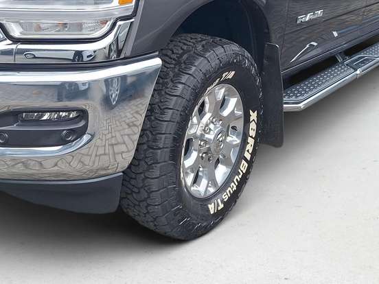 RAM-3500-6.7 I6 TURBO DIESEL LARAMIE CD 4X4 AUTOMÁTICO RAM-3500-2024