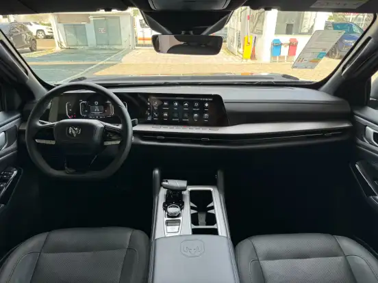 RAM-DAKOTA-2.2 TURBO DIESEL WARLOCK 4X4 AUTOMÁTICO RAM-DAKOTA-2026