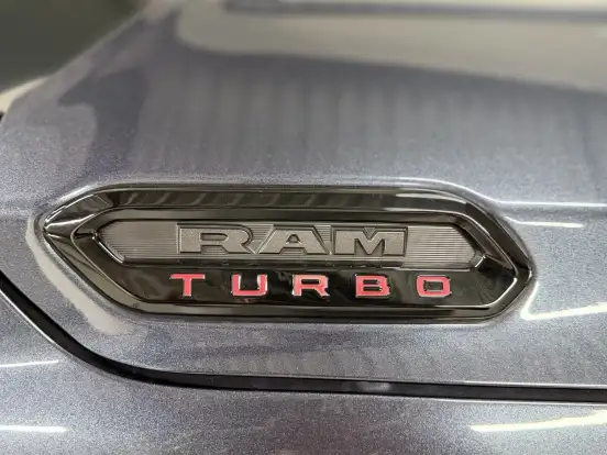RAM-RAMPAGE-2.0 HURRICANE 4 TURBO GASOLINA R/T 4X4 AUTOMÁTICO RAM-RAMPAGE-2025