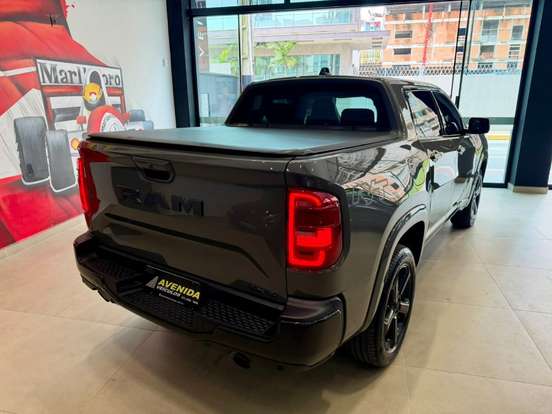 RAM-RAMPAGE-2.0 HURRICANE 4 TURBO GASOLINA R/T 4X4 AUTOMÁTICO RAM-RAMPAGE-2025