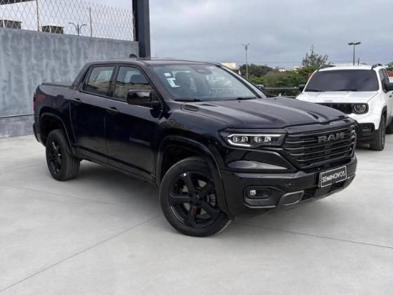 RAM RAMPAGE 2.0 HURRICANE 4 TURBO GASOLINA R/T 4X4 AUTOMÁTICO