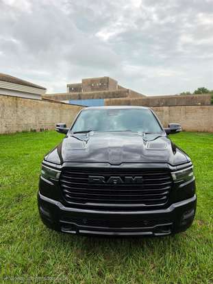 RAM-1500-3.0 HURRICANE 6 BITURBO GASOLINA LARAMIE NIGHT EDITION CD 4X4 AUTOMÁTICO RAM-1500-2025