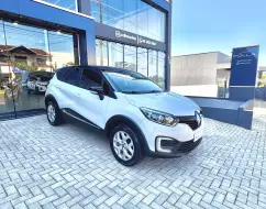 RENAULT CAPTUR 1.6 16V SCE FLEX LIFE X-TRONIC RENAULT CAPTUR 1.6 16V SCE FLEX LIFE X-TRONIC