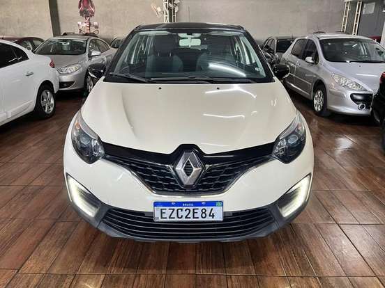 RENAULT-CAPTUR-2019