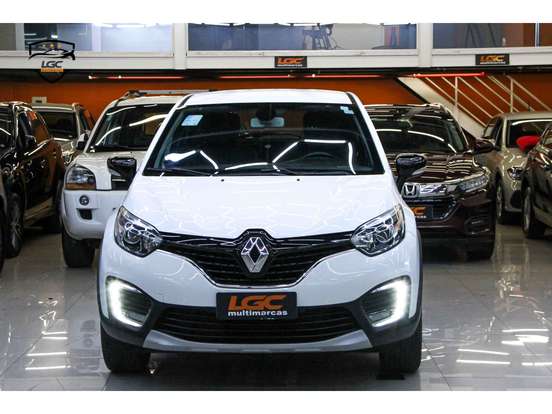 RENAULT-CAPTUR-2018