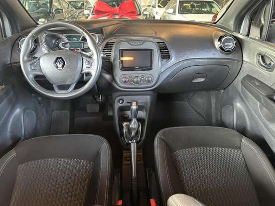 RENAULT-CAPTUR-2020