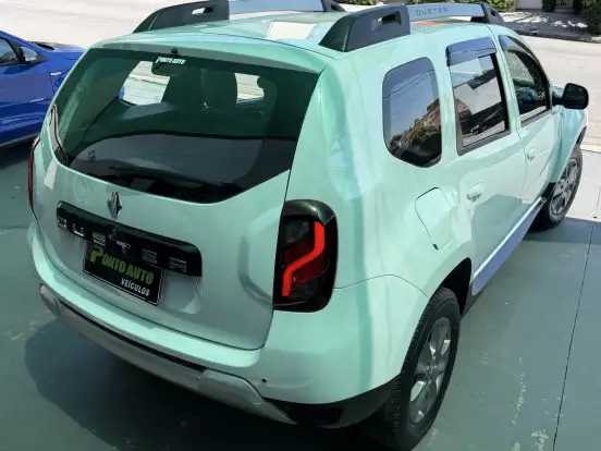 RENAULT-DUSTER-2019