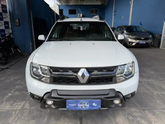 RENAULT-DUSTER-2019