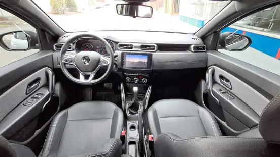 RENAULT-DUSTER-2023