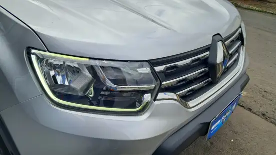 RENAULT-DUSTER-2023
