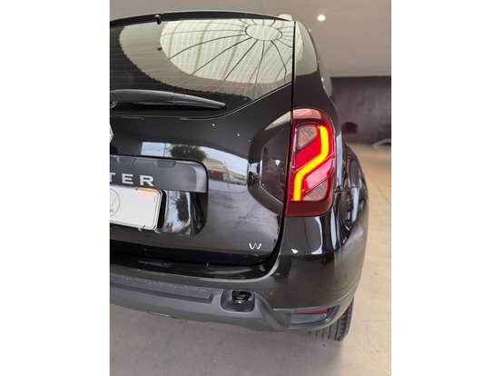 RENAULT-DUSTER-2019