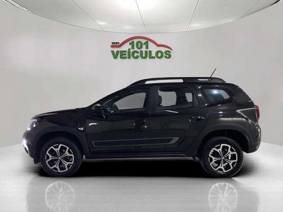 RENAULT-DUSTER-2022