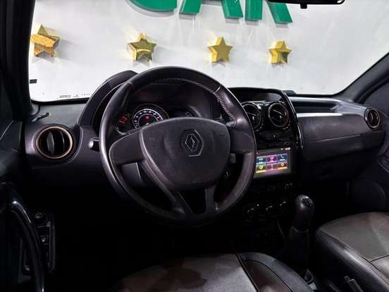 RENAULT-DUSTER-2016