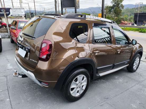 RENAULT-DUSTER-2.0 DYNAMIQUE 4X2 16V FLEX 4P AUTOMÁTICO RENAULT-DUSTER-2016