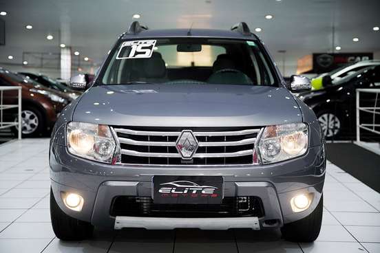 RENAULT-DUSTER-2014