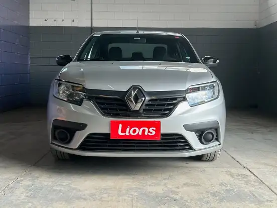 RENAULT-LOGAN-2025