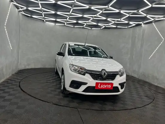 RENAULT-LOGAN-2025