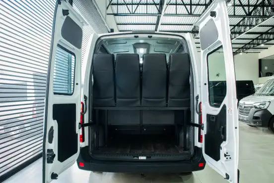 RENAULT-MASTER-2026