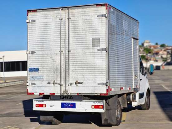 RENAULT-MASTER-2014