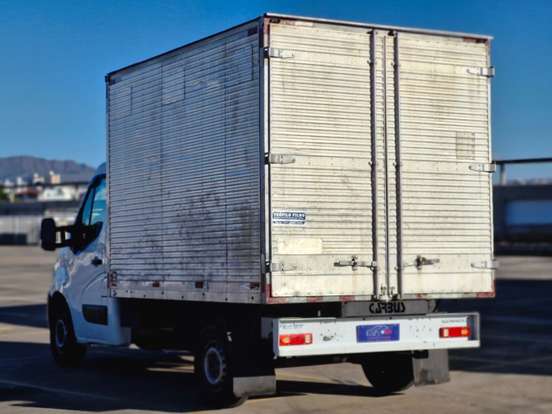 RENAULT-MASTER-2014