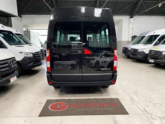 RENAULT-MASTER-2026