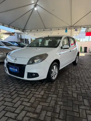 RENAULT SANDERO 1.6 EXPRESSION 8V FLEX 4P MANUAL