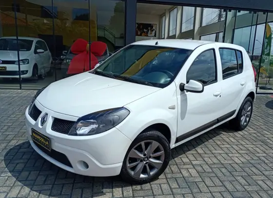 RENAULT SANDERO 1.6 PRIVILÉGE 16V FLEX 4P MANUAL