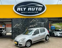 RENAULT SANDERO 1.0 EXPRESSION 16V FLEX 4P MANUAL RENAULT SANDERO 1.0 EXPRESSION 16V FLEX 4P MANUAL