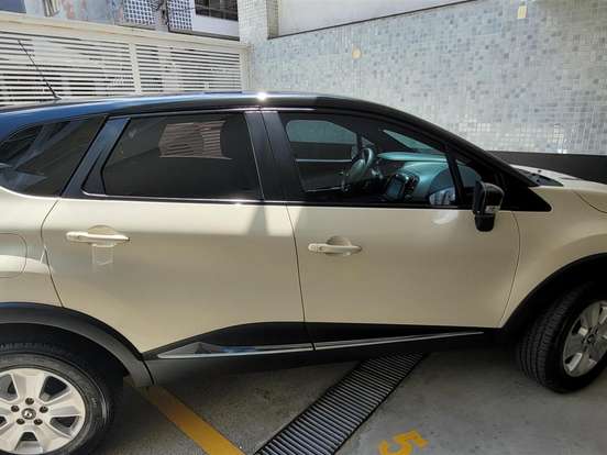 RENAULT-CAPTUR-1.6 16V SCE FLEX LIFE X-TRONIC RENAULT-CAPTUR-2019