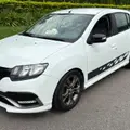 RENAULT SANDERO 2.0 16V HI-FLEX RS MANUAL RENAULT SANDERO 2.0 16V HI-FLEX RS MANUAL