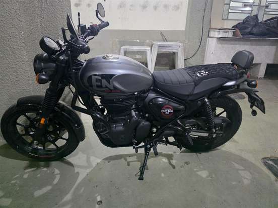ROYAL ENFIELD-HUNTER 350-2025