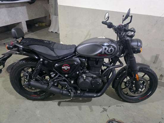 ROYAL ENFIELD-HUNTER 350-2025