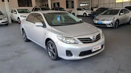 TOYOTA-COROLLA-2013