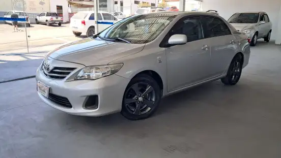 TOYOTA-COROLLA-2013