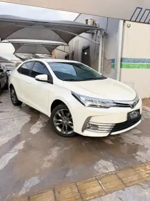 TOYOTA-COROLLA-2018