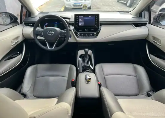 TOYOTA-COROLLA-2021