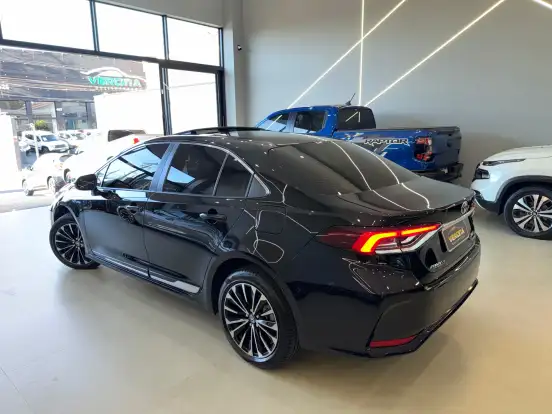 TOYOTA-COROLLA-2025