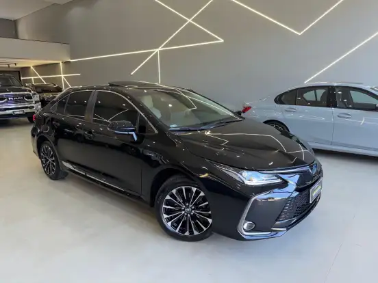 TOYOTA-COROLLA-2025