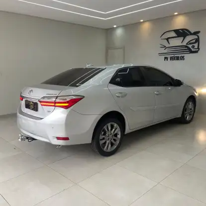 TOYOTA-COROLLA-2020