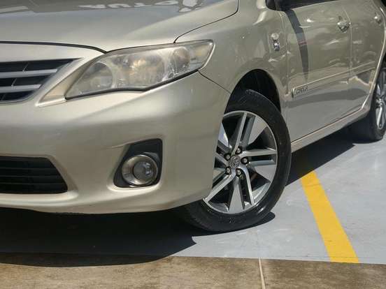 TOYOTA-COROLLA-1.8 GLI 16V FLEX 4P AUTOMÁTICO TOYOTA-COROLLA-2012