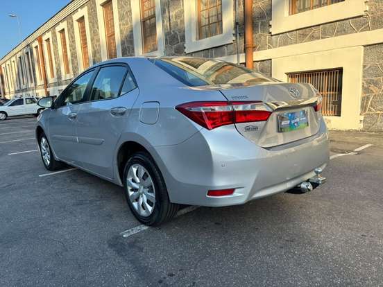 TOYOTA-COROLLA-1.8 GLI 16V FLEX 4P AUTOMÁTICO TOYOTA-COROLLA-2016