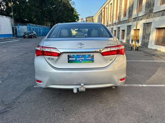 TOYOTA-COROLLA-1.8 GLI 16V FLEX 4P AUTOMÁTICO TOYOTA-COROLLA-2016