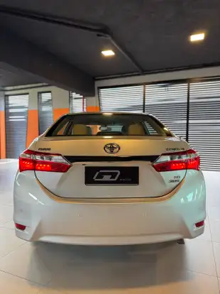 TOYOTA-COROLLA-2016